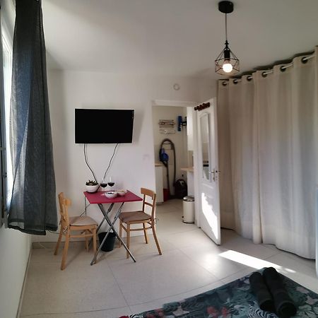 Studio Dans La Villa Les Cigales Lézignan-Corbières Eksteriør billede